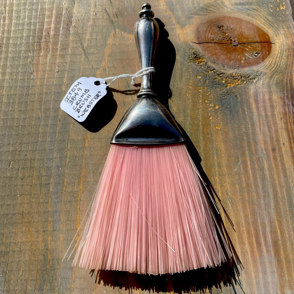 Silver Bread Crumb Brush
